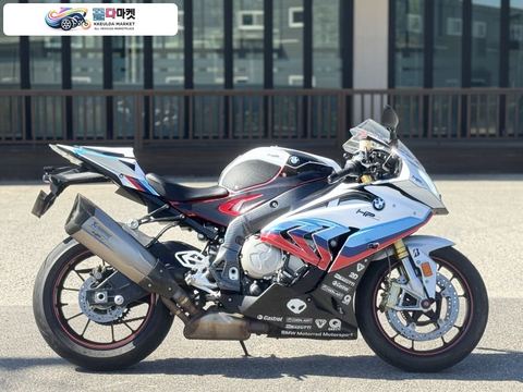 BMW S 1000 RR 2017년식 BMW S1000RR 17년식 아크라 구변완료 5만키로 차량 판매합니다