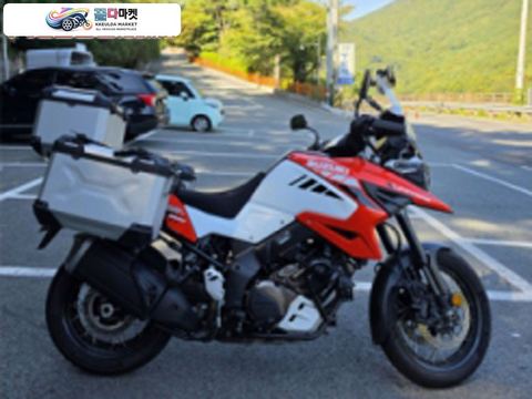 스즈끼 브이 스트롬 1050 XT 2022년식 [판매] 스즈키 V-Strom 1050XT (순정 3박스/안개등/타이어 신품급)