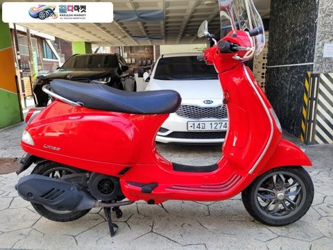 베스파 LX 125 2023년식 베스파 신형 125cc 클래식 스쿠터 판매합니다