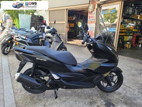 혼다 PCX 125 ABS 2022년식 유성바이크 전차종 매입가능 대차 가능 깔끔 합니다 최상급 차량