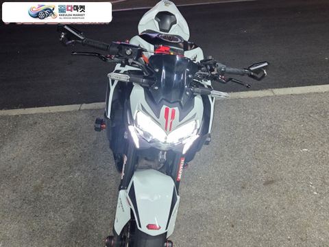 가와사키 Z 900 ABS 2022년식 가와사키.Z900ABS.모텔.2022년식.1만키로주행
