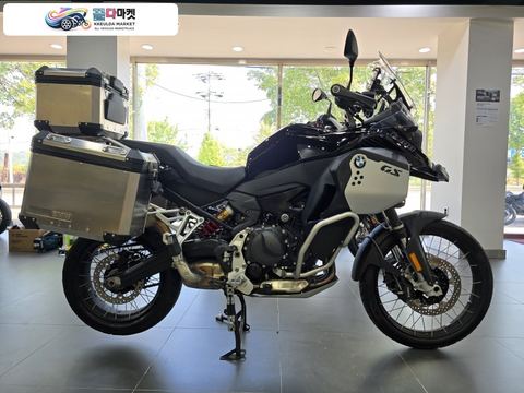 BMW F 900 GS 어드벤처 2026년식 1인 소유 2026년식 F900GS 어드벤쳐 블랙 판매합니다.