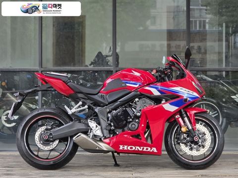 혼다 CBR 650 R E 클러치 2026년식 혼다 CBR650R E클러치 2026년식 1800KM 1인신조 판매 합니다.