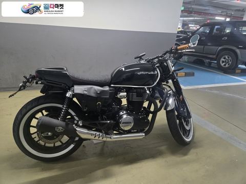 혼다 GB 350 S 2025년식 카페레이서 스타일 관리잘한 클래식오토바이
