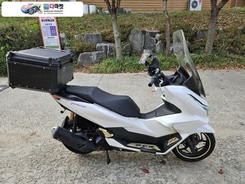 혼다 PCX 125 ABS 2025년식 혼다 pcx125 25년식 화이트컬러 abs 짧은키로수 팝니다