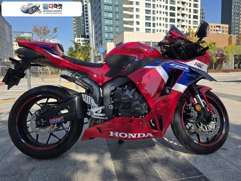 혼다 CBR 600 RR 2025년식 cbr600rr엔진리콜교환