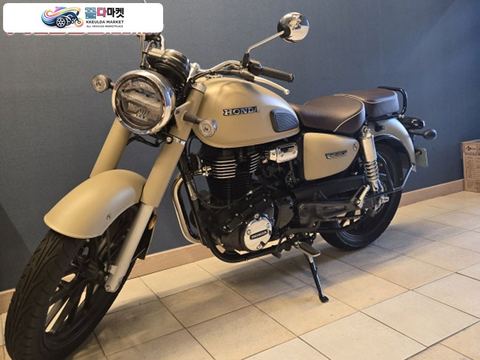 혼다 GB 350 C 2025년식 GB350C 2025년식 216km ( 실내보관차량 1대차주 )
