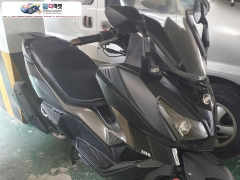 SYM 크루심 300 ABS 2021년식 2021년식 크루심300 ABS 팔아요