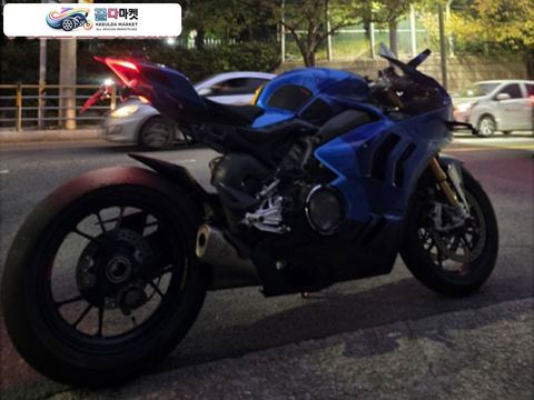 두카티 파니갈레 V4 S 2022년식 22년 파니갈레v4s 아크라풀 구변o