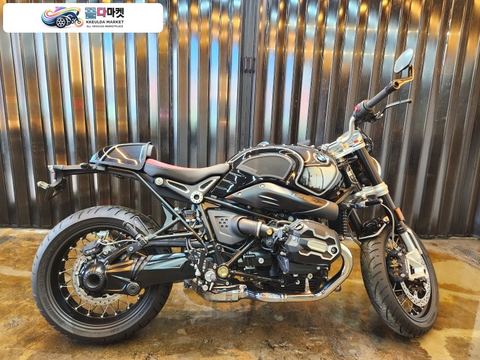 BMW R 나인 T 2023년식 BMW RNINET 100주년 무주행 보관차량 판매합니다.