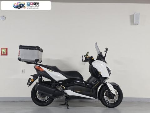 야마하 X 맥스 300 ABS 2023년식 23년식 야마하 XMAX300 화이트 S+급상태 옵션다수 판매대차