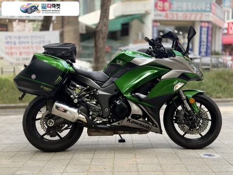 가와사키 Z 1000 SX 2019년식 가와사키 닌자 z1000sx 19년식 관리잘된 차량 저렴하게 판매합니다.
