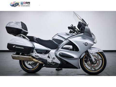 ST 1300