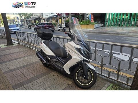 킴코 다운타운 ST 350 i ABS 2017년식 대만 킴코, 다운타운ST 350i, 벨트교체, 짧은키로수, ABS