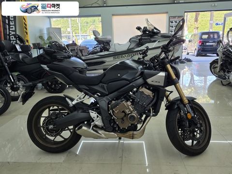 CBR 650 R E 클러치