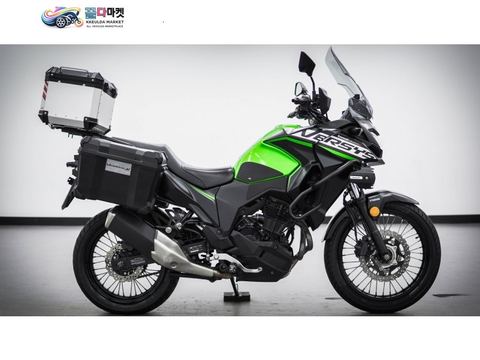버시스 X 300 ABS