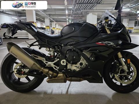 BMW S 1000 RR 2023년식 BMW S1000RR 판매합니다.
