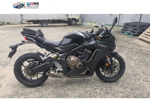 혼다 CBR 650 R ABS 2021년식 21년식 혼다 cbr650r 유광 블랙  1대차주!!!
