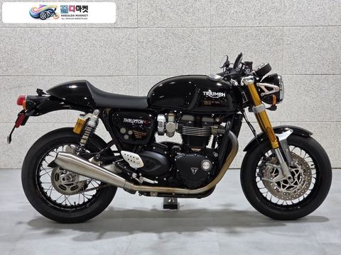 트라이엄프 트럭스턴 RS 2020년식 트라이엄프 스럭스턴RS 22년 출고 1352km/신차급 차량 판매 / 대차