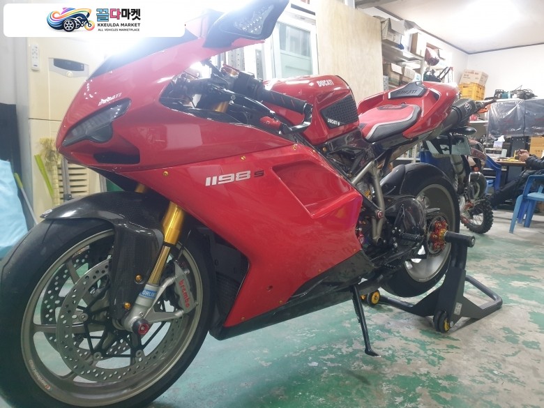 두카티 1198 S 2009년식 두가티 1198s 급매