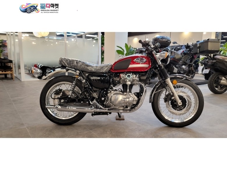 가와사키 W 800 2022년식 가와사키 W800 프로모션 신차 판매