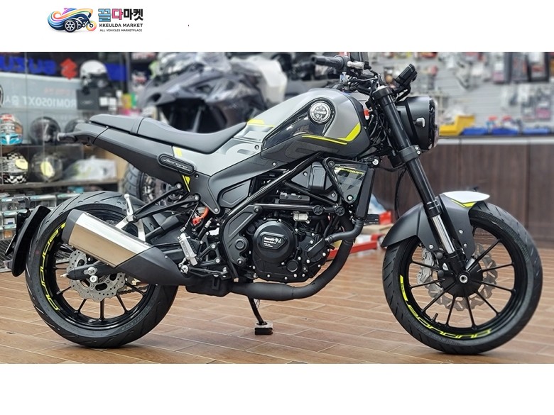 베넬리 레온치노 250 2022년식 레온치노250 할인판매