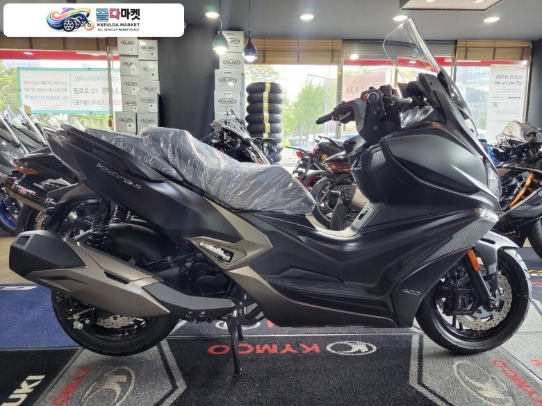 킴코 익사이팅 S 400 2023년식 킴코 부산대리점 /  할인판매  / 신한마이카. 하나오토론. 국민매직카  / 무이자  국민12회. 하나 / 현대 36회