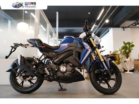 베넬리 RKF 125 2023년식 베넬리 RKF125 블루 신차 판매