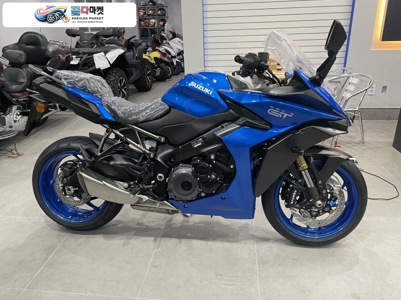스즈끼 GSX S 1000 GT 2023년식 2023 GSX S1000 GT 신차 판매합니다 (즉시출고가능!)6월프로모션 진행중 !