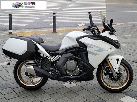 CF모토 650 GT 2023년식 ［동서울모터랜드-매입대차］CF모토 650GT 23년식 화이트 입고! *SHAD 사이드박스 별도(카드무이자 유선상담 최장 22~36개월할부!)