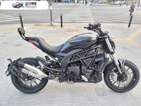 베넬리 502 C 2023년식 당일출고  (카드무이자 유선상담 최장 22~36개월할부!)