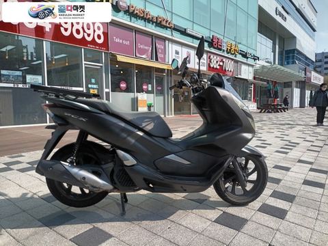 혼다 PCX 125 FI 2018년식 드라이브애드/DA-031/혼다/pcx/18년식/14,004km /자체 할부 판매