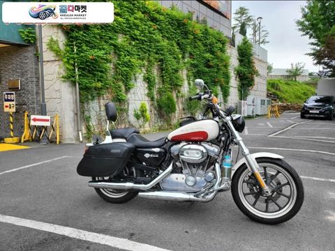 할리데이비슨 883 슈퍼로우 2012년식 883 슈퍼로우