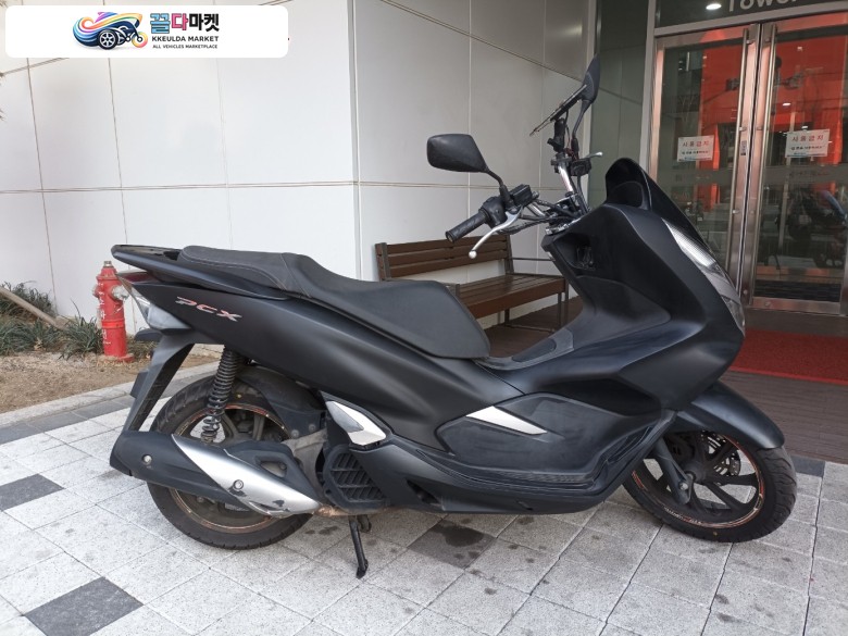 혼다 PCX 125 FI 2018년식 드라이브애드/DA-038/혼다/pcx125/18년식/8,150km /자체 할부 판매