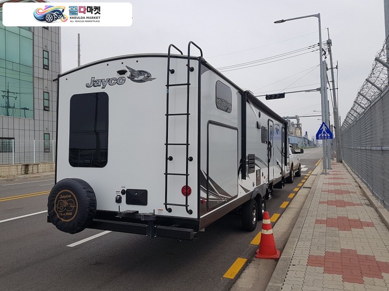 수입제조사 기타 2019년식 초대형 카라반 제이코 10인 취침
