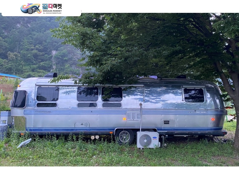 에어스트림 플라잉 클라우드 2005년식 에어스트림31피트