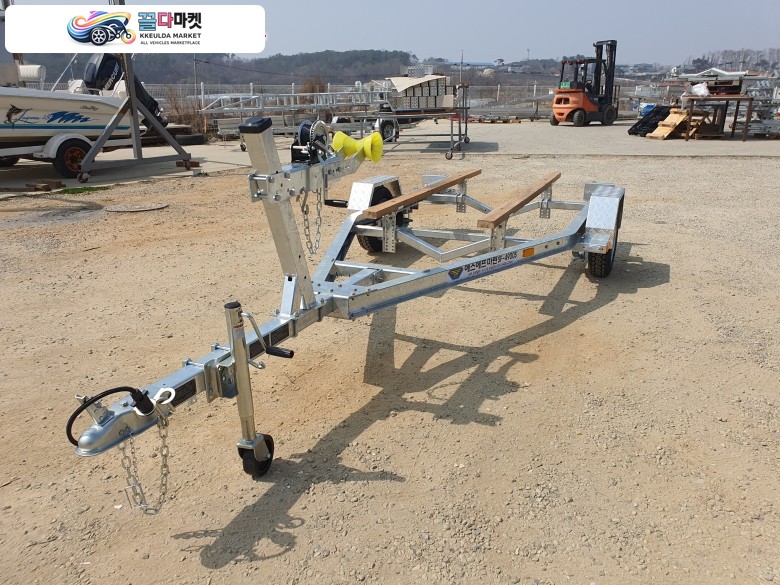 국산제조사 트레일러 2023년식 에스에프마린 보트트레일러