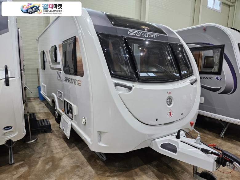 스위프트 스프라이트 2022년식 990만원상당 프로모션 스위프트 스프라이트 알파인4(SWIFT Sprite Alpine4) 2022Y 즉시출고가능 카라반센터