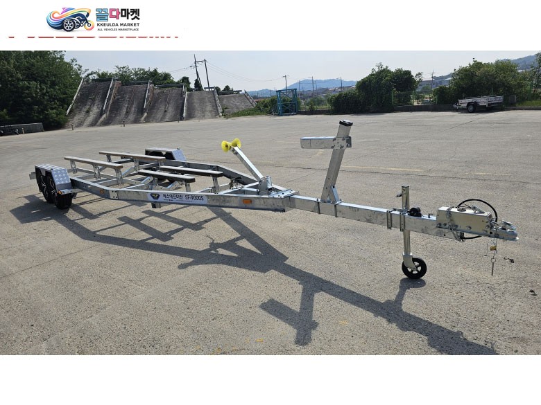 국산제조사 트레일러 2024년식 에스에프마린 SF-9000S 무등록 보트트레일러 판매 합니다