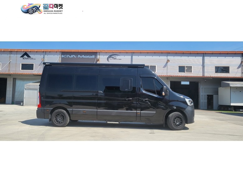 국산제조사 트레일러 2021년식 르노 마스터 캠핑카