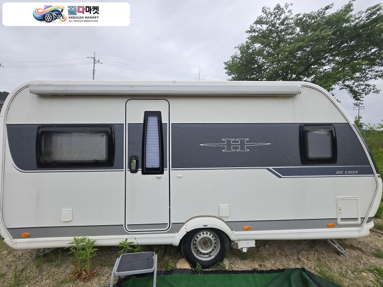 하비 디럭스 2018년식 HOBBY TCR  디럭스 캠핑 트레일러 팝니다~~!!