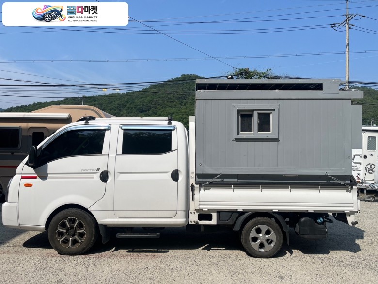 자작캠핑카 봉고 2024년식 봉고 더블캡 트럭 캠퍼
