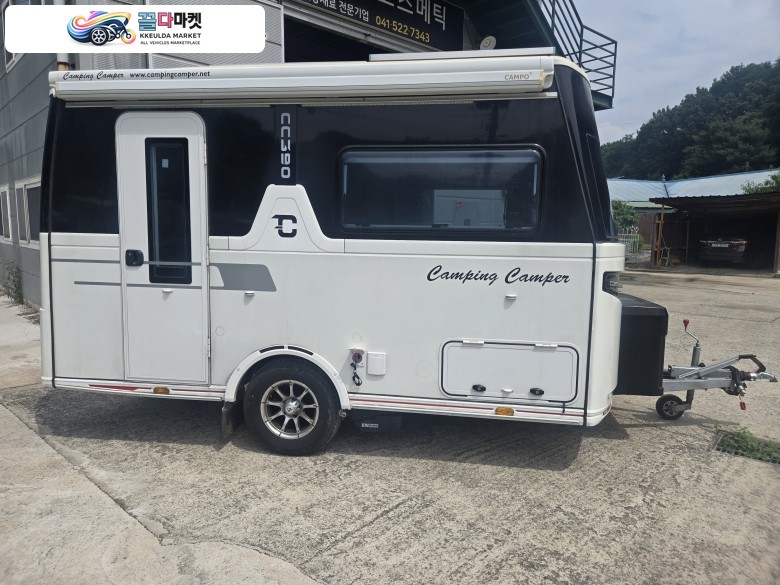 국산제조사 트레일러 2022년식 cc390 인산철 800A 태양광 700w, 400급 캠핑트레일러 팝니다.