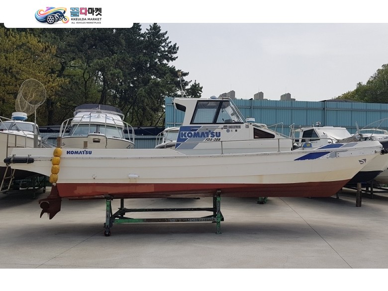 국산기타 낚시보트 1996년식 코마츠 FDS-28B  낚시보트판매합니다.