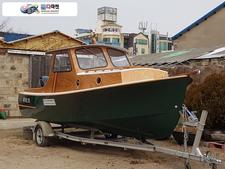 국산기타 낚시보트 2020년식 패밀리형 고급 우든보트 