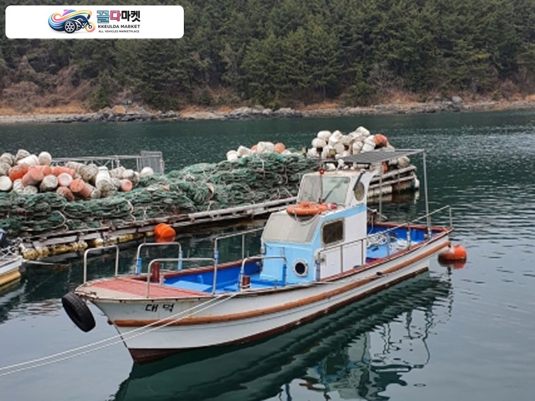 국산기타 낚시보트 2004년식 28피트 낚시보트 야마하 115