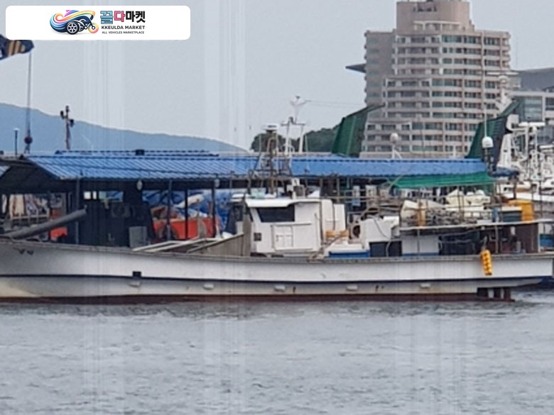 국산기타 어선 2019년식 경남 9.77톤 연안복합,자망 어선 판매합니다.