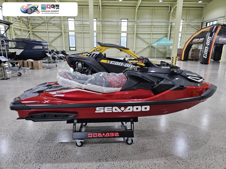 씨두 RXT X 325 RS 2024년식 2024 SEA-DOO RXT-X 325 Fiery Red 씨두 공식 대리점 리치팩토리