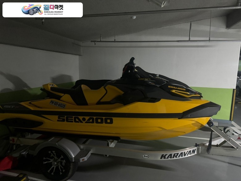 씨두 RXT X 300 2023년식 씨두 RXT 급매처분 (상태 최상급)