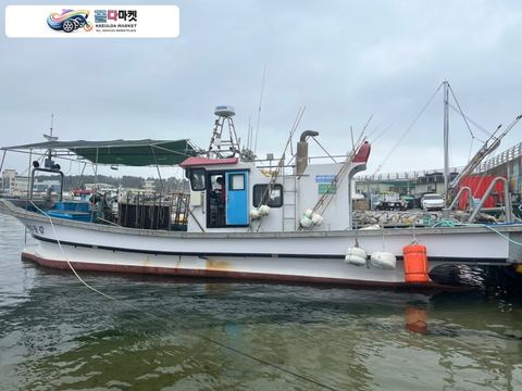 국산기타 어선 2022년식 강원도 어선 4.98톤 허가 및 어선(장비&설비) 일체